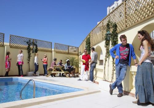 Terrace and swimming-pool