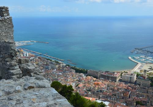 Accademia Italiana Salern from the Arechi castle